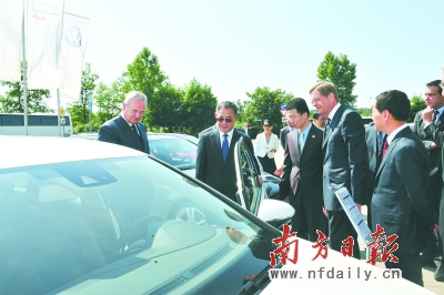 �ӏ�(qi��ng)�c�W�˵ȇ�(gu��)�Һ��� Ŭ����ߏV�|��(du��)���_��ˮƽ