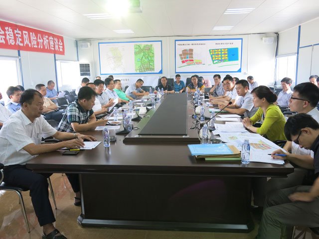 ���_�е½������B(t��i)�����ڹ����(xi��ng)Ŀ�����(w��n)���L(f��ng)�U(xi��n)������Մ��